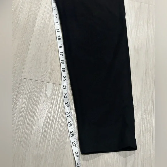 lululemon athletica Black ABC Classic-Fit 5 Pocket Pant - Picture 10 of 11